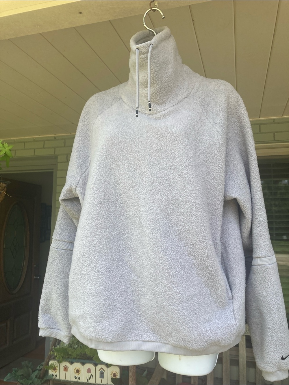 NIKE, size large. Cozy Light Gray Sherpa Pullover